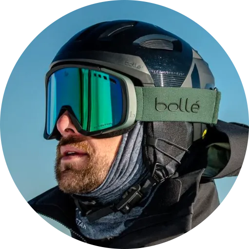 Unrivaled Clarity on Snowy Slopes: Rechargeable ExFog Goggles